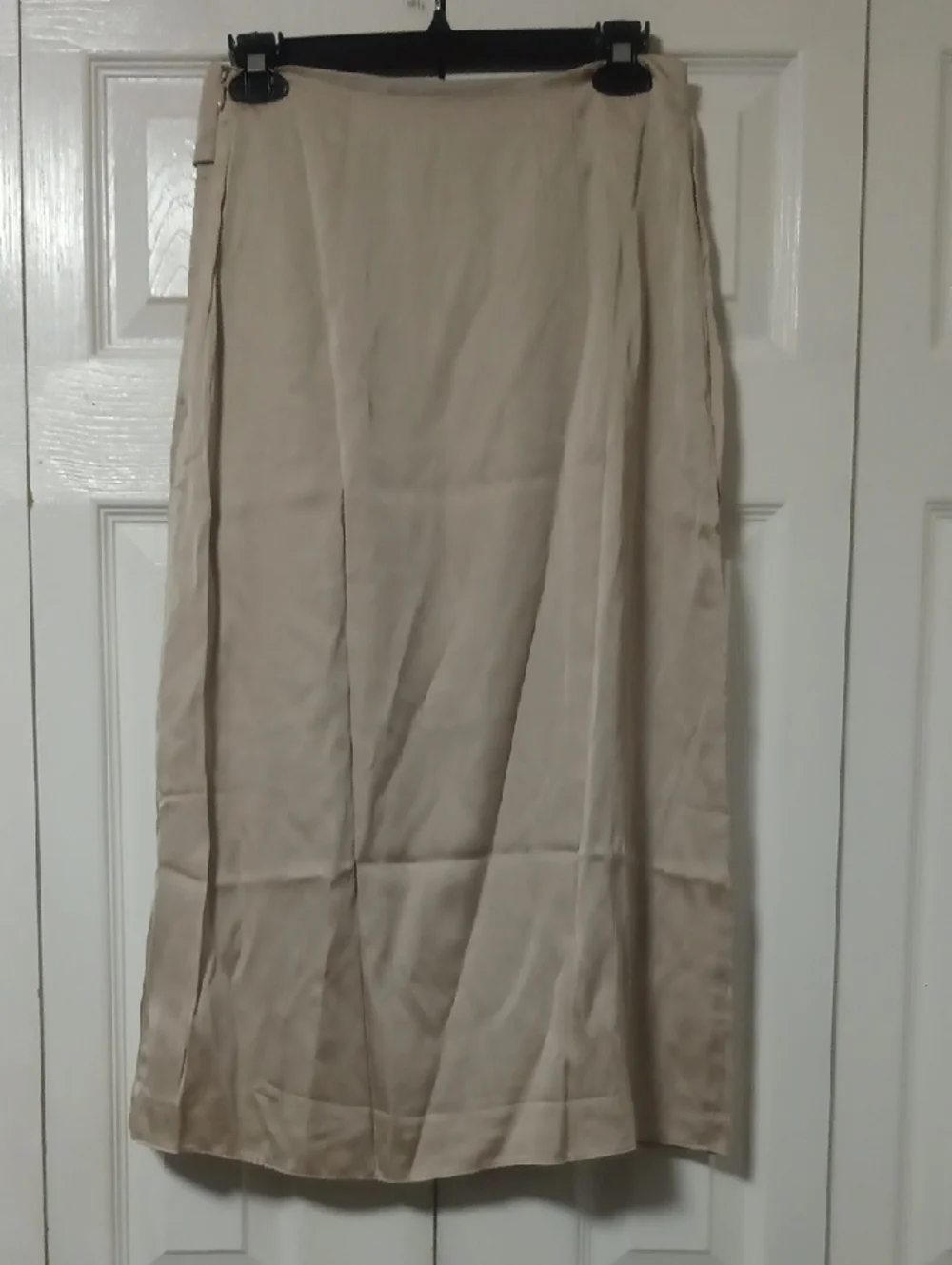 Club Monaco Cream Wrap-Detail Satin Midi Skirt
